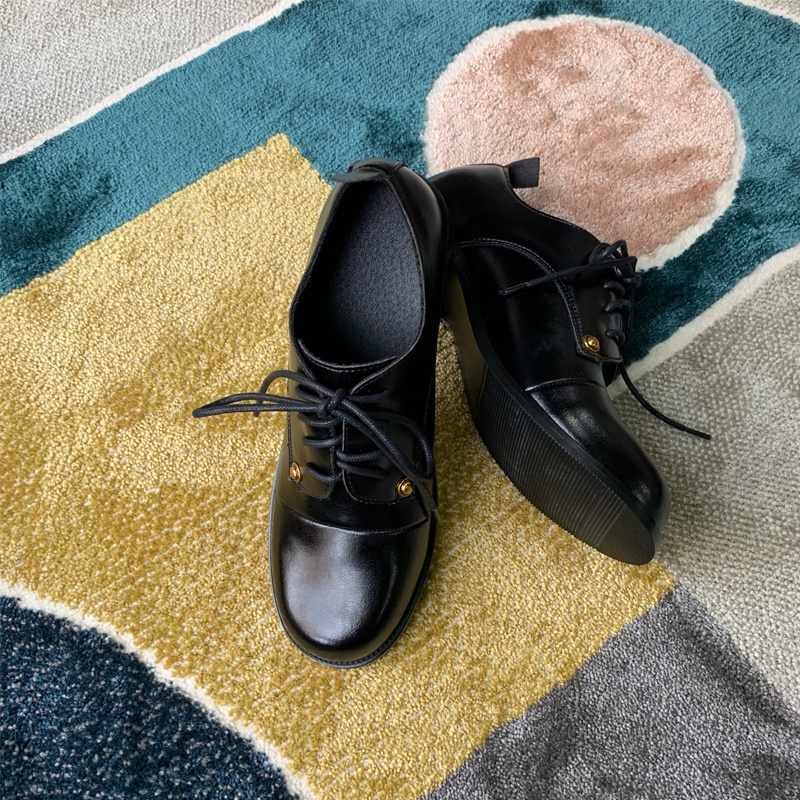 ファッションレディースロートップシューズ