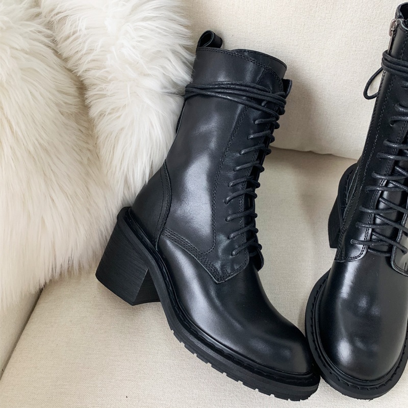 ハイヒールラウンドトゥマーティンブーツ