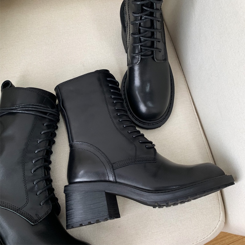 ハイヒールラウンドトゥマーティンブーツ