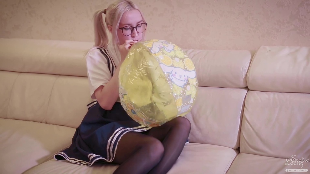 ビーチボール爆破 beachball pop