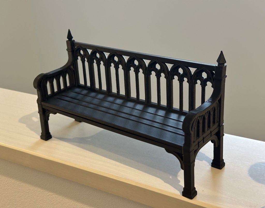 1／6ドールサイズ　ゴシックスタイルベンチ
