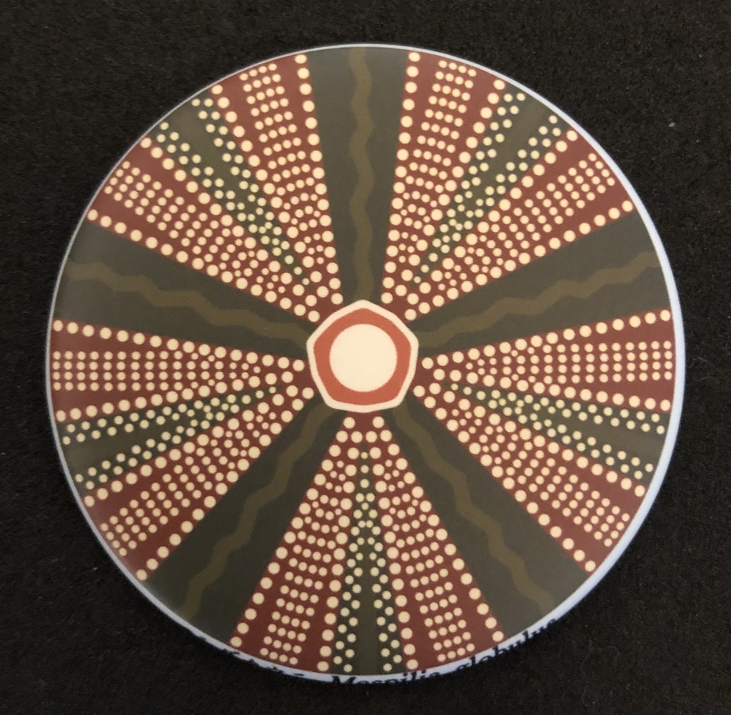 コシダカウニ殻モチーフデザイン缶バッジ