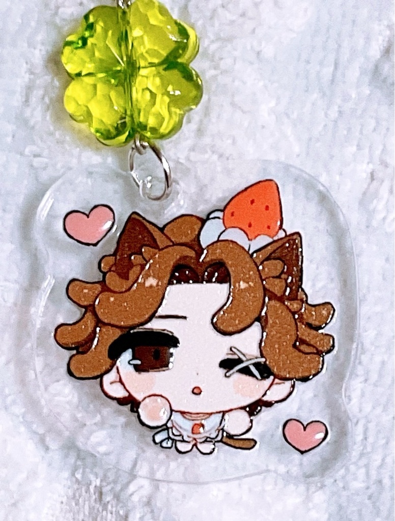 ˙˚ʚ 人形師いちごチャーム ɞ˚