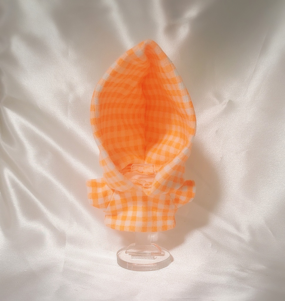 ネオンカラーなパーカー