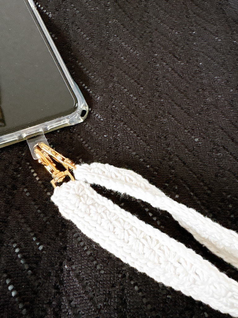 スタークロッシェのハンドストラップ(ホワイト)