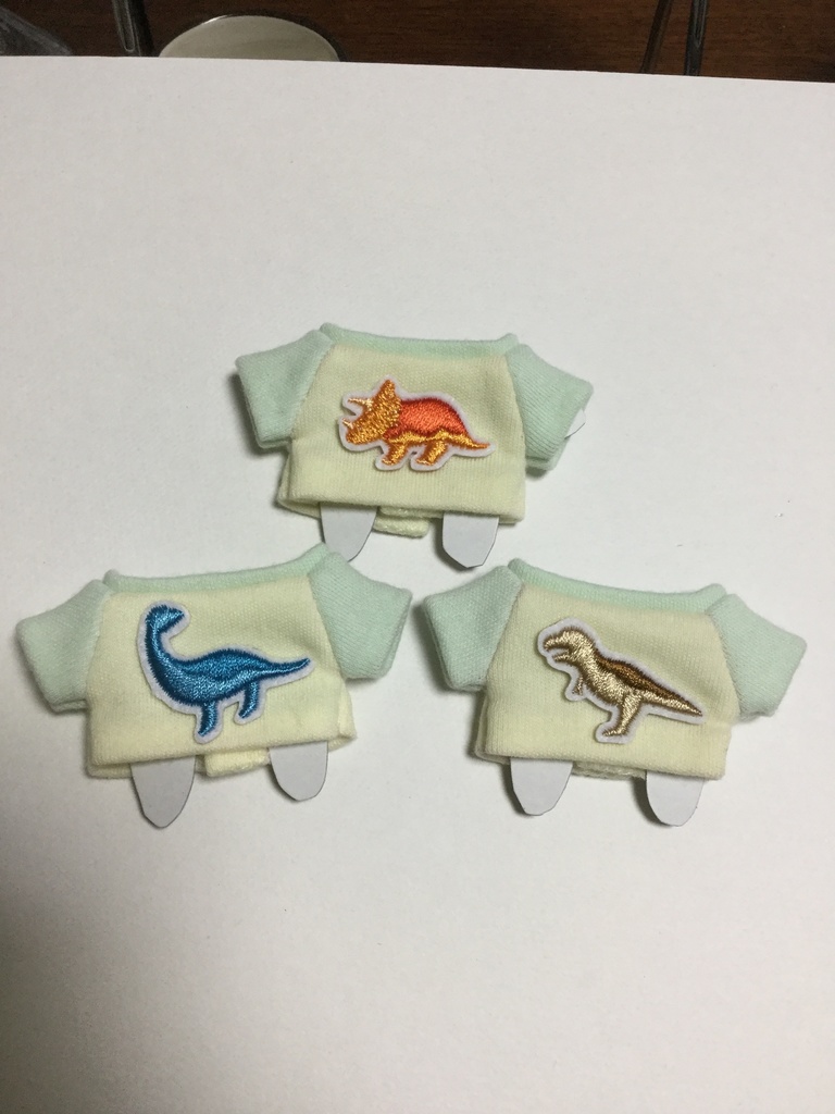 ワンポイントラグランTシャツ　ブルーダイナソー0