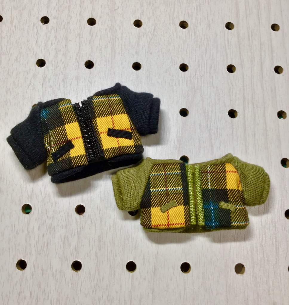 ぬい用　イエローチェックブルゾン