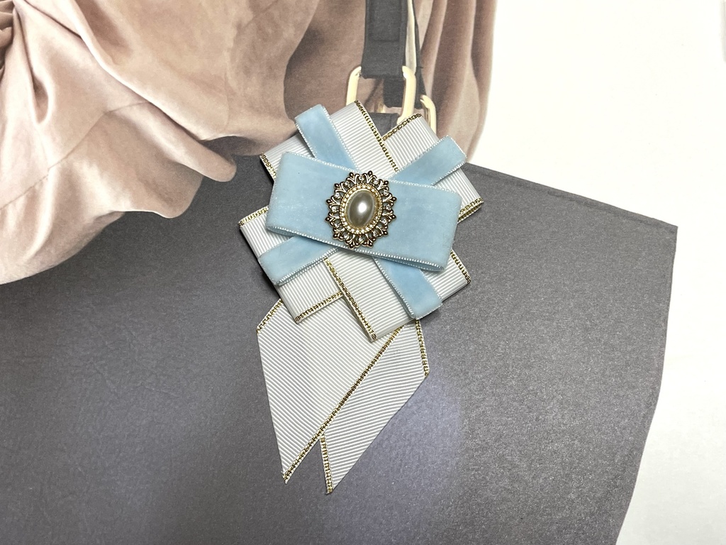 中央と南のみ❣️1200円 白まほ正装イメージ🎀(1500円+金具)