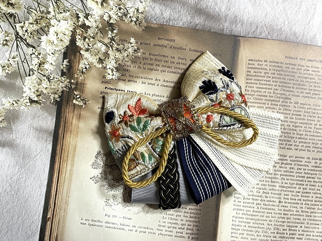 山姥切国広・山姥切長義(1900円+金具)インド刺繍リボン