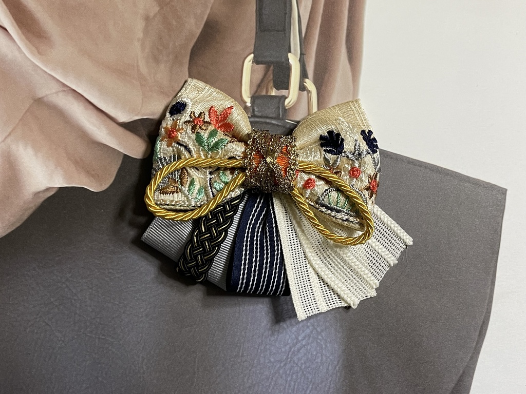 山姥切国広・山姥切長義(1900円+金具)インド刺繍リボン