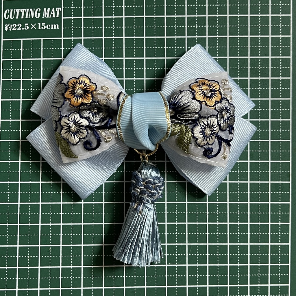 ⭐︎ヒスシノイメージリボン(800円+金具)