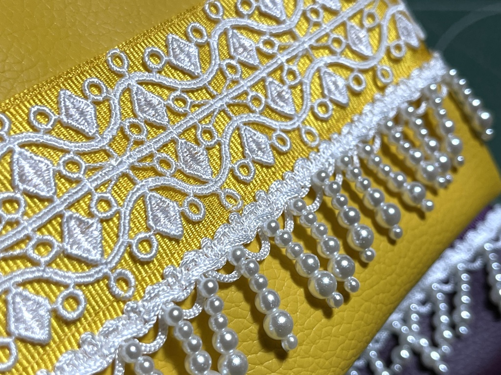 国カラーポーチ(箒チャーム付き)