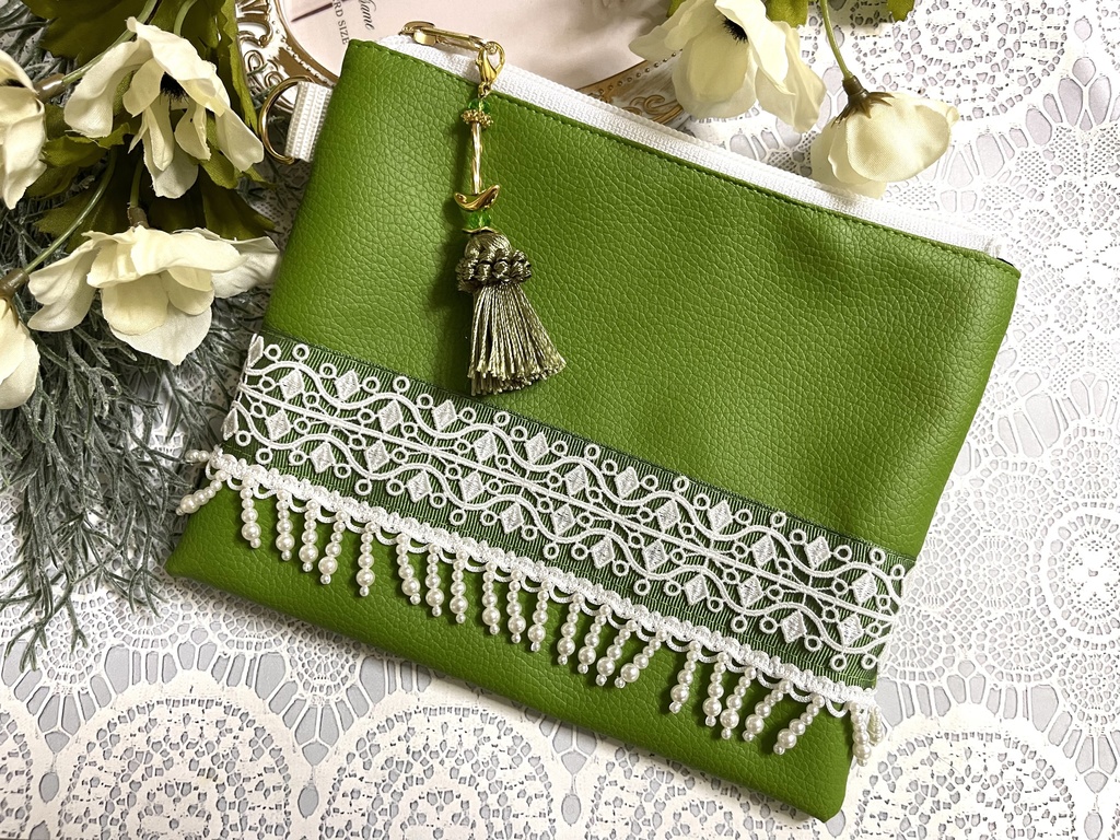 国カラーポーチ(箒チャーム付き)