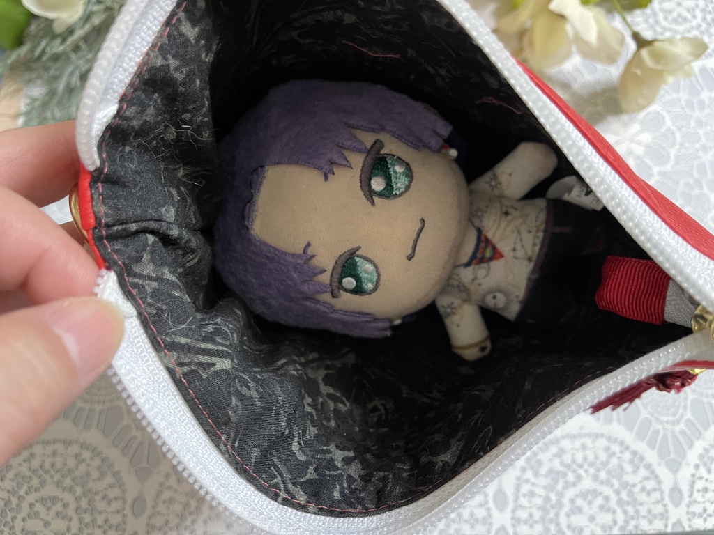 国カラーポーチ(箒チャーム付き)