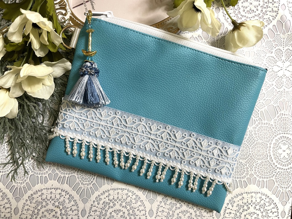 国カラーポーチ(箒チャーム付き)