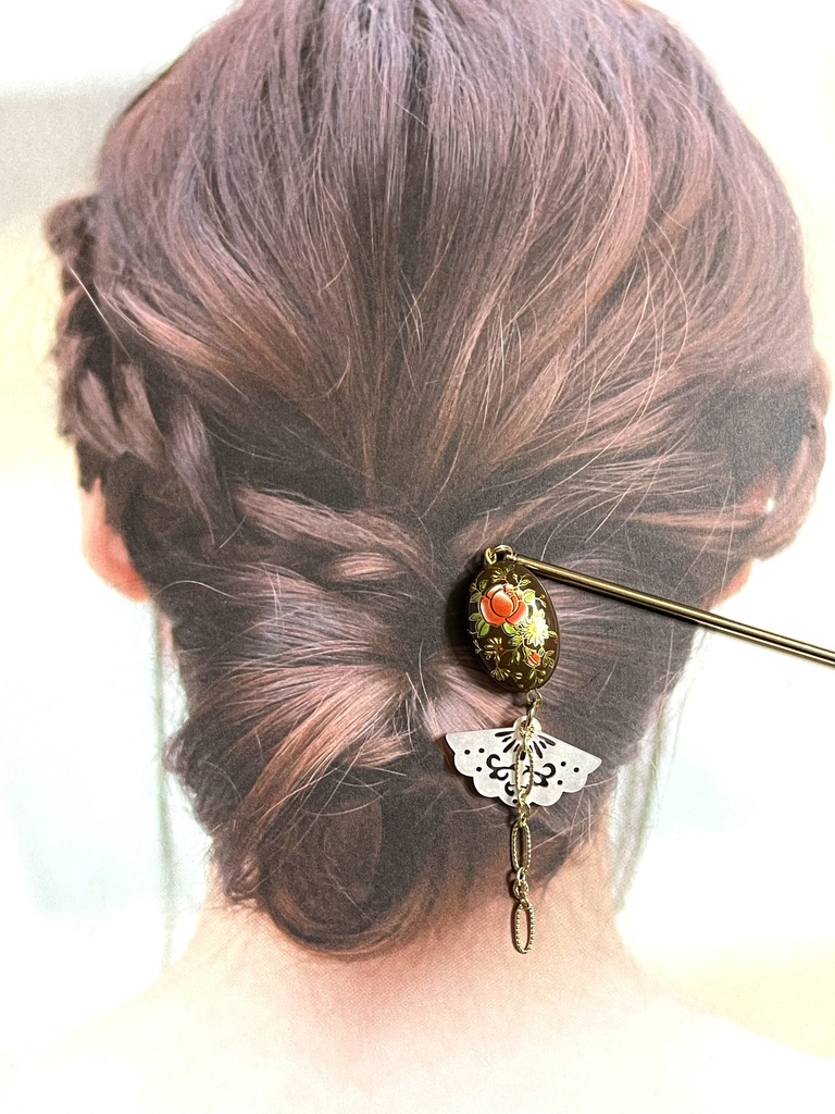 大ぶり花柄ビーズと扇の簪