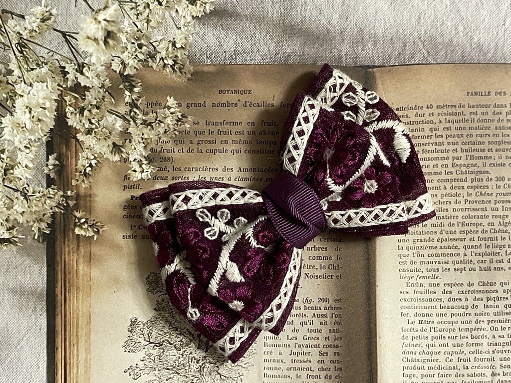 ネコチャンのご飯代にするリボン(500円+金具)