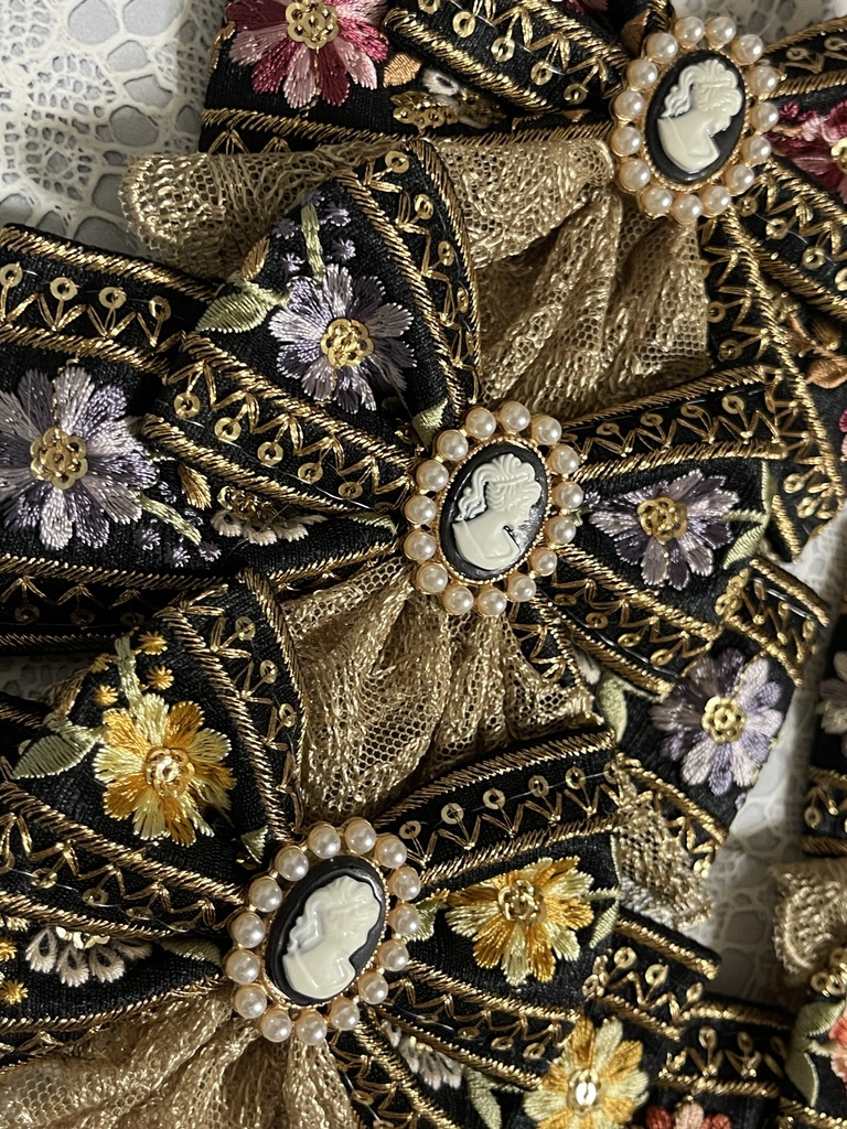 インド刺繍フラワーリボン(1800円+金具)