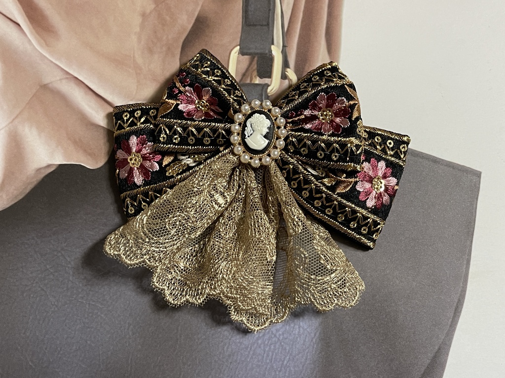 インド刺繍フラワーリボン(1800円+金具)