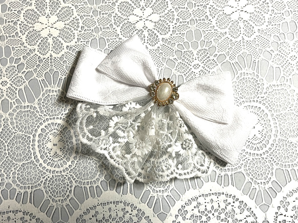 サテンレース🎀(700円+金具)