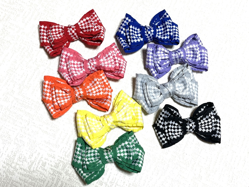 ネコチャンのご飯代にするリボン(500〜700円+金具)