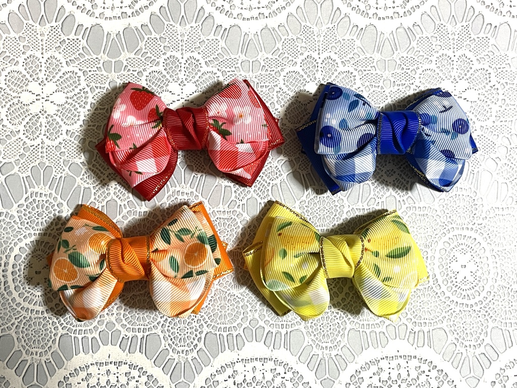 ネコチャンのご飯代にするリボン(500〜700円+金具)