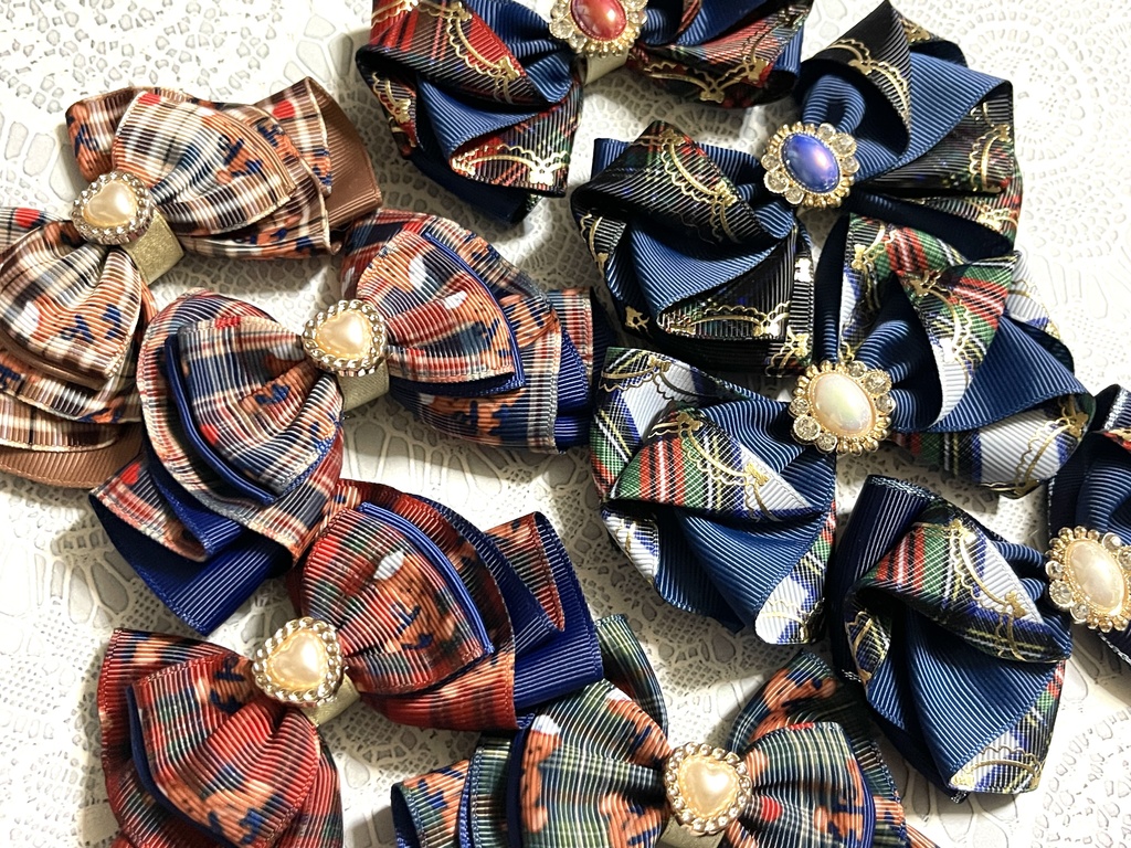 ネコチャンのご飯代にするリボン(500円+金具)