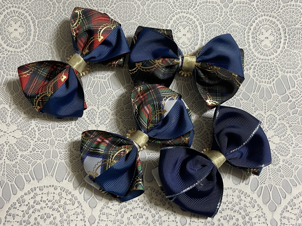 ネコチャンのご飯代にするリボン(500円+金具)