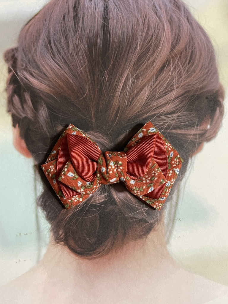 ネコチャンのご飯代にするリボン(+金具)