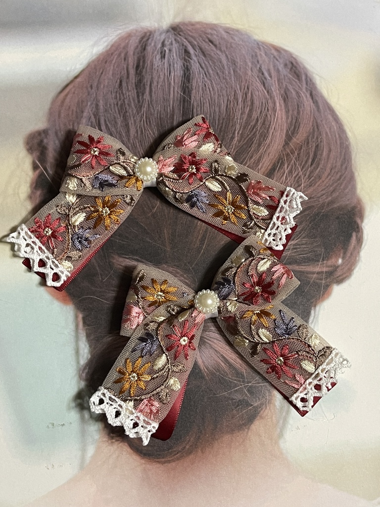 ネコチャンのご飯代にするリボン