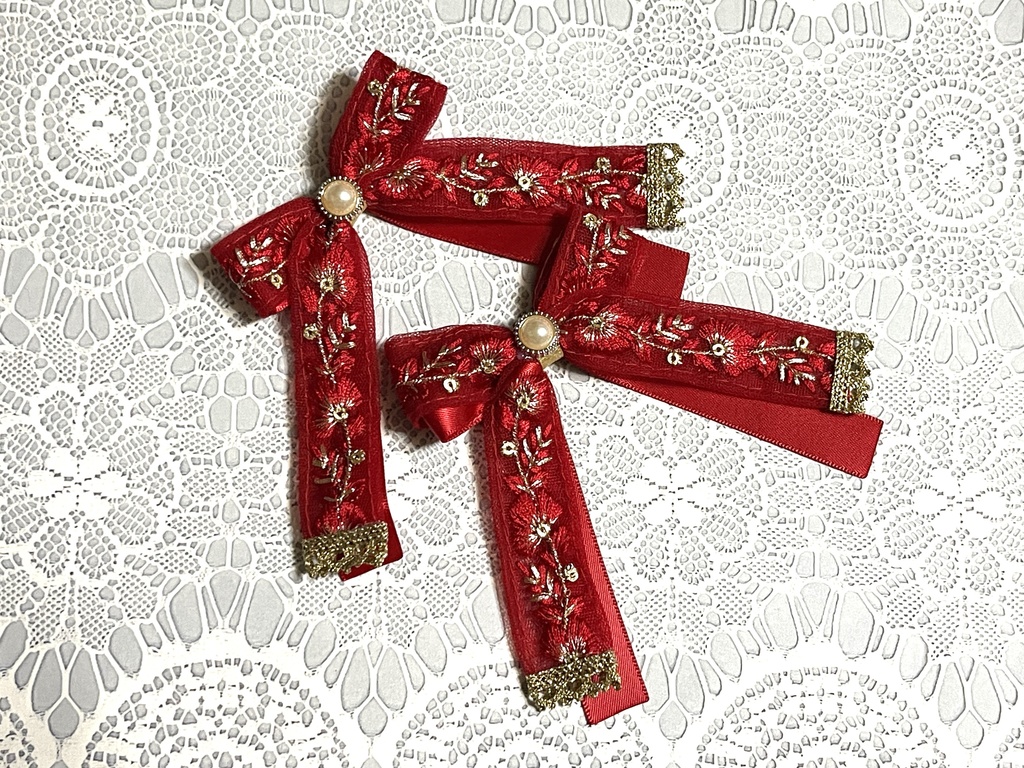 ネコチャンのご飯代にするリボン