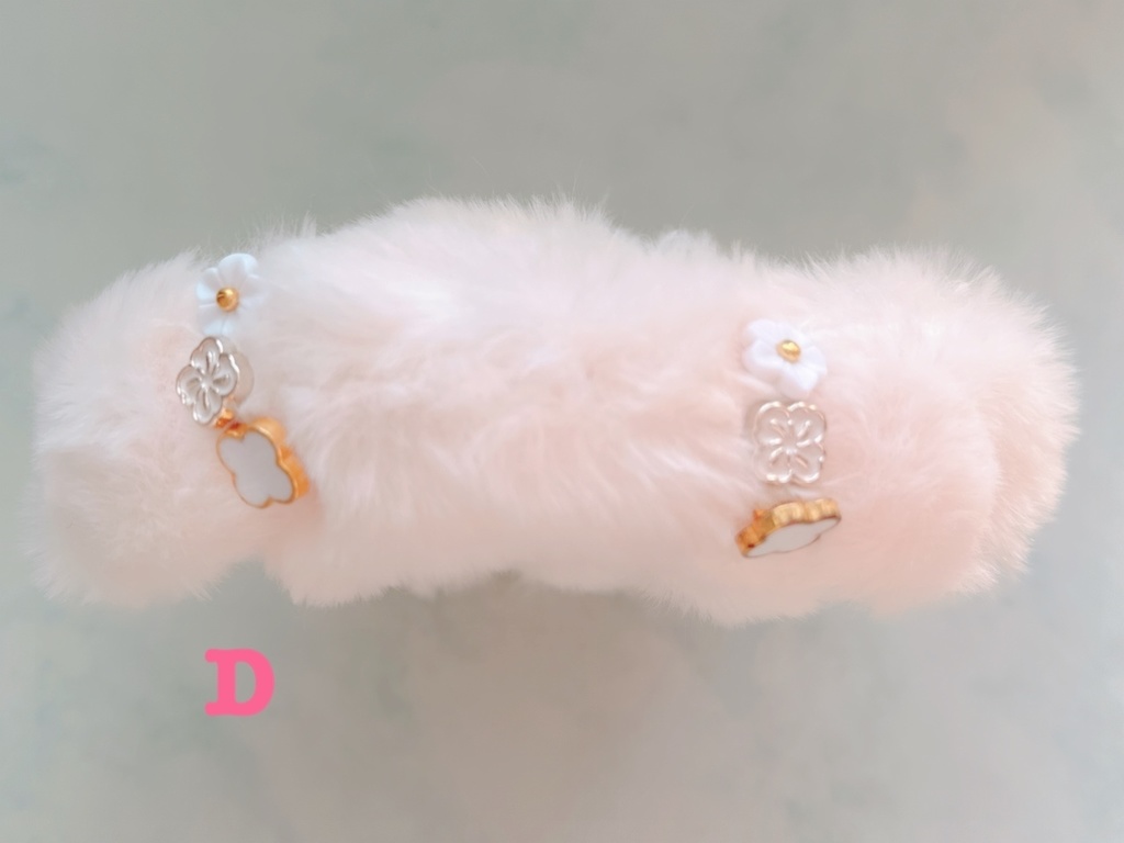 自立できる!たれみみうささん着ぐるみ