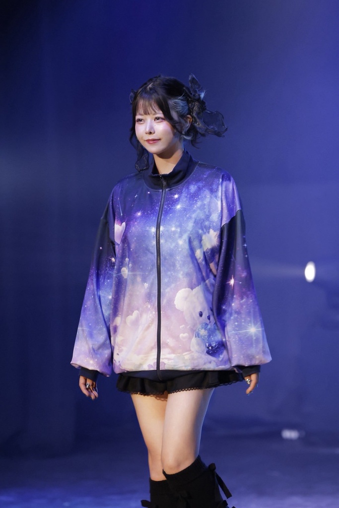 Honey Cinnamon ×コラボパーカーとTシャツセット🧸💙