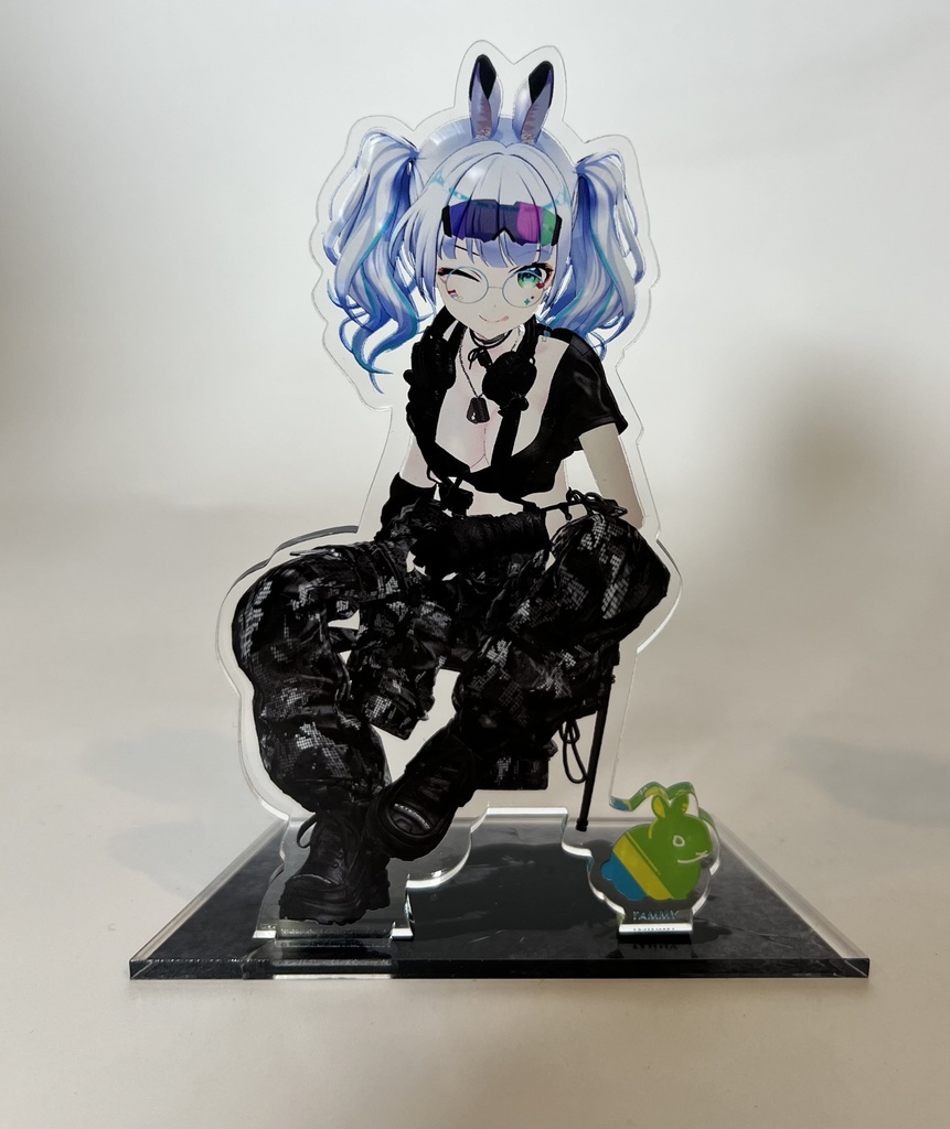 【2025限定モデル】アーミーたみーアクリルフィギュア【白ver,黒ver,】