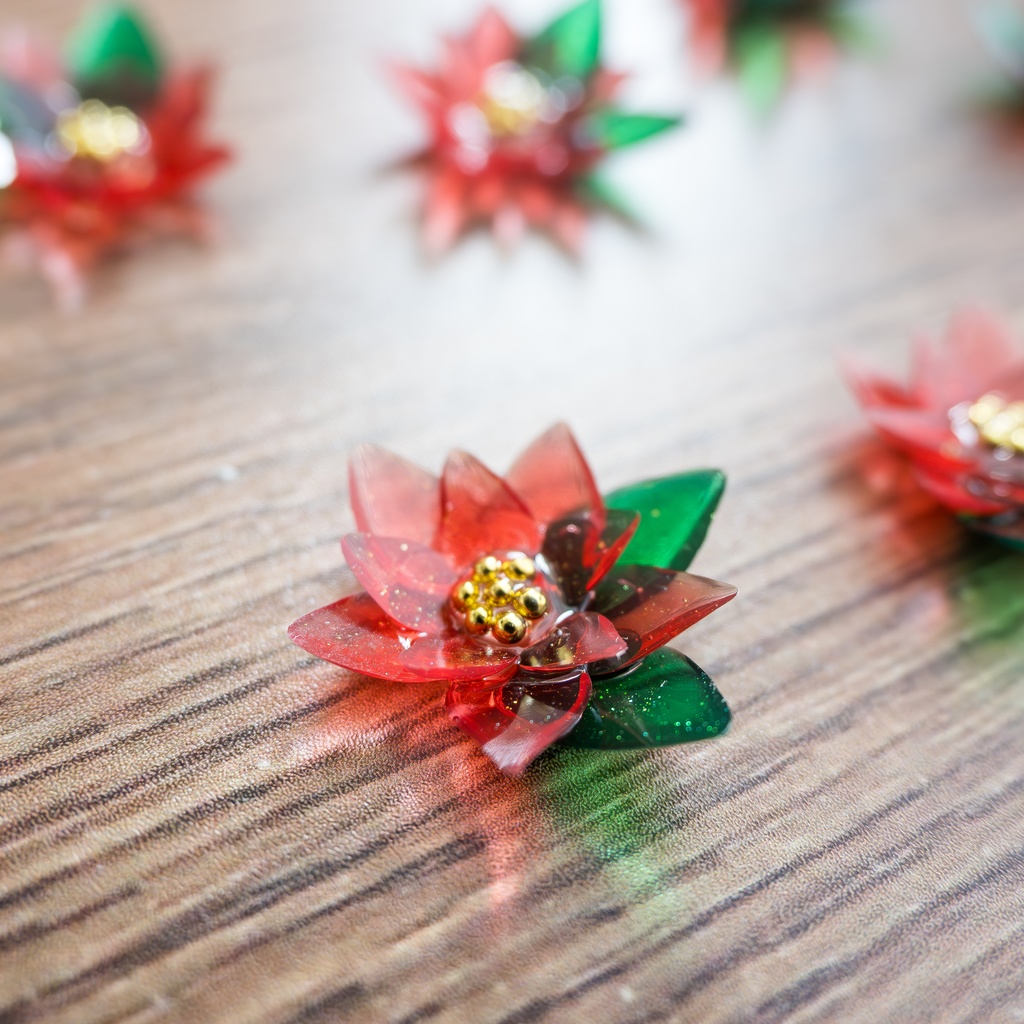 うる艶ポインセチアの耳飾り