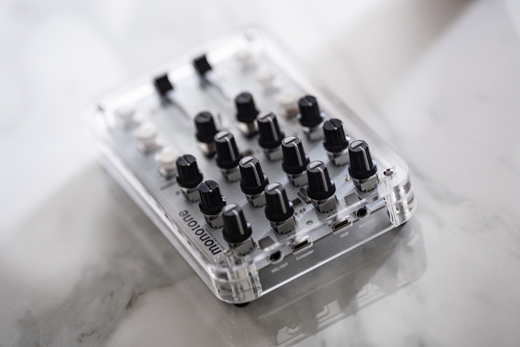 “monotone” DJ/VJ-MIDI controller