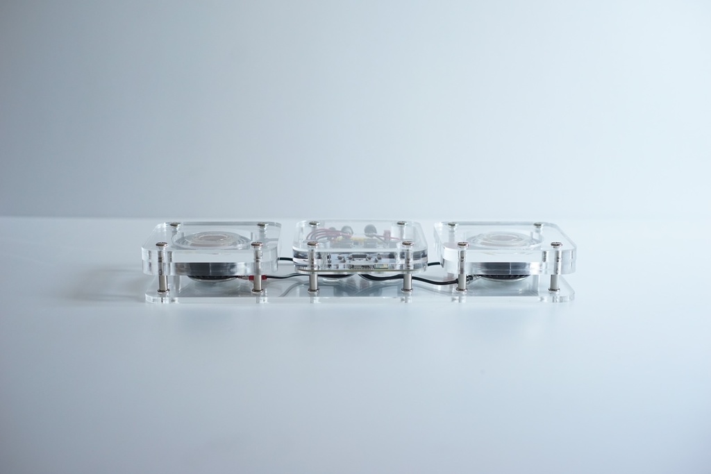 “ex-01proTTM”v2 True Transparent Speaker