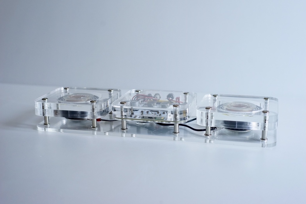 “ex-01proTTM”v2 True Transparent Speaker