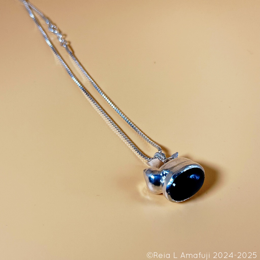 プレ_クォーツ猫ネックレス【一点物】