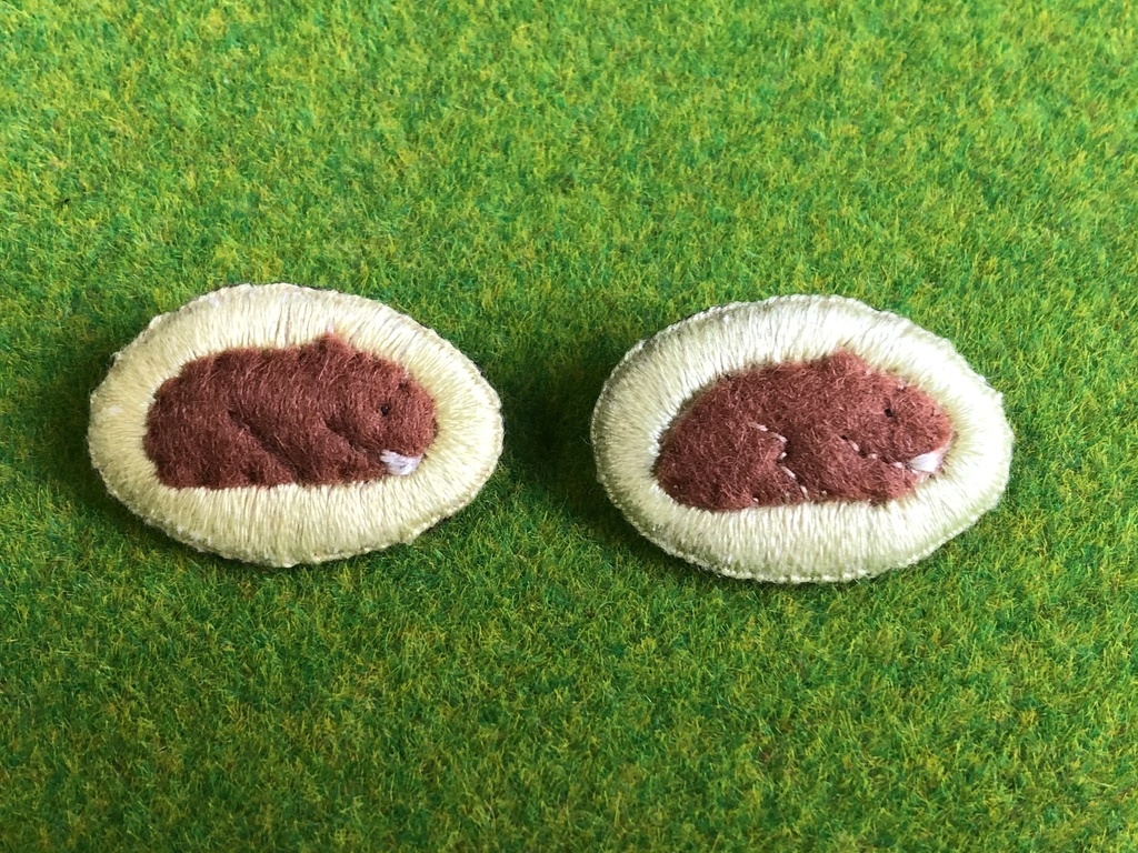 すやころウォンバット【ブローチ】