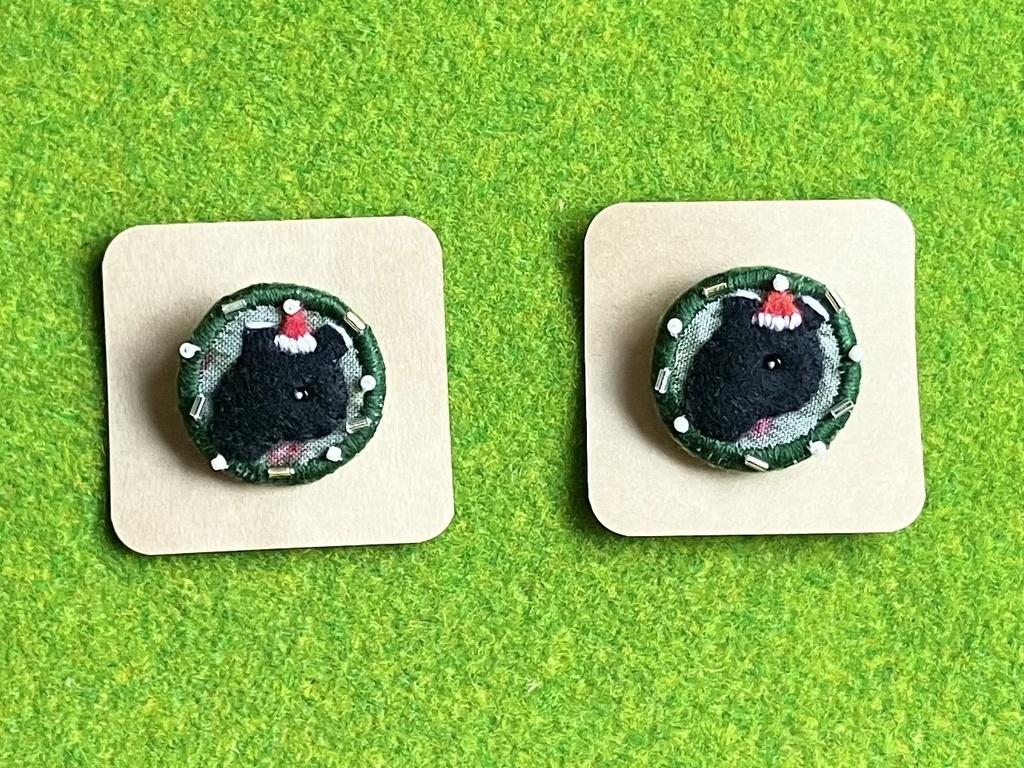 マレーバク【クリスマスブローチ】