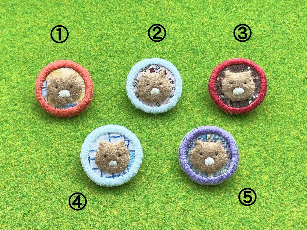 ウォンバット【ブローチ】丸型