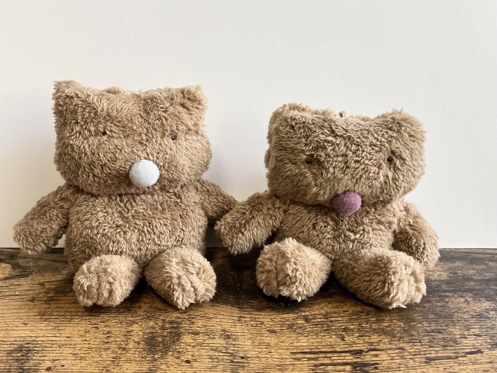 ウォンバット【ぐみちゃんおすわりぬいぐるみ】キーホルダータイプ