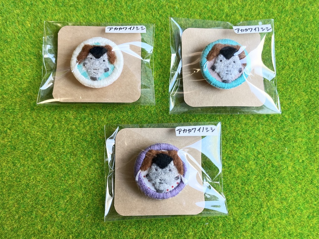 アカカワイノシシ【ブローチ】