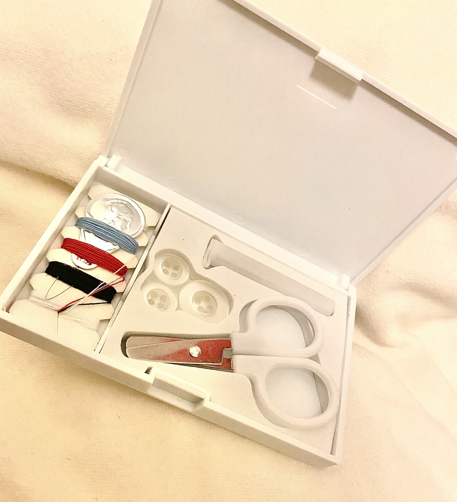 メイドさん携帯ソーイングセット