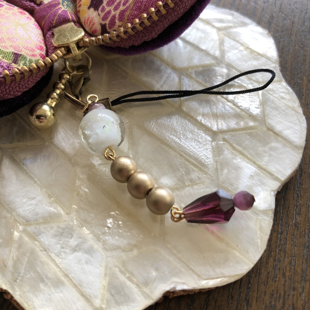 着物の貴婦人のマカロン