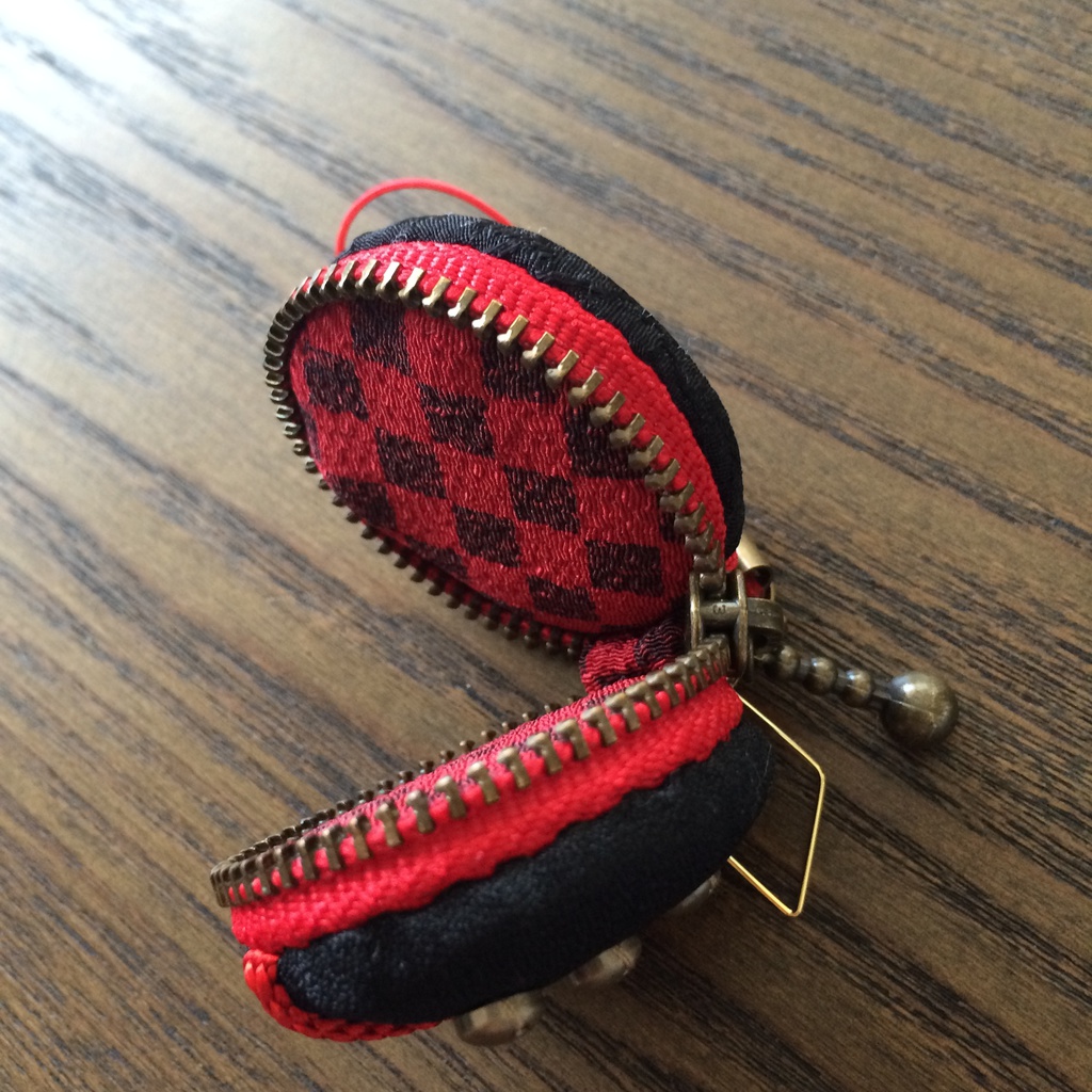 加州清光マカロンケース・赤【刀剣乱舞】