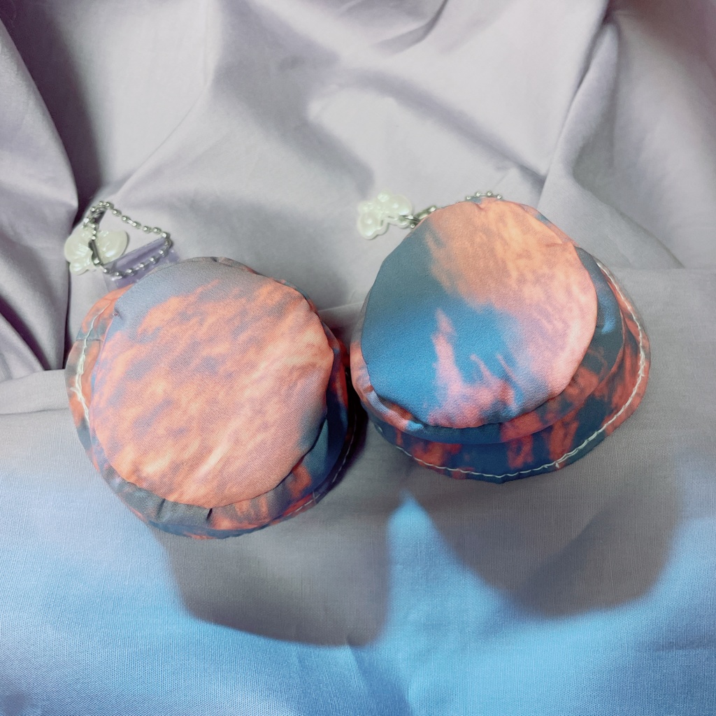 夕焼け色バケットハット 蝶のキーホルダー付 10cmぬい用