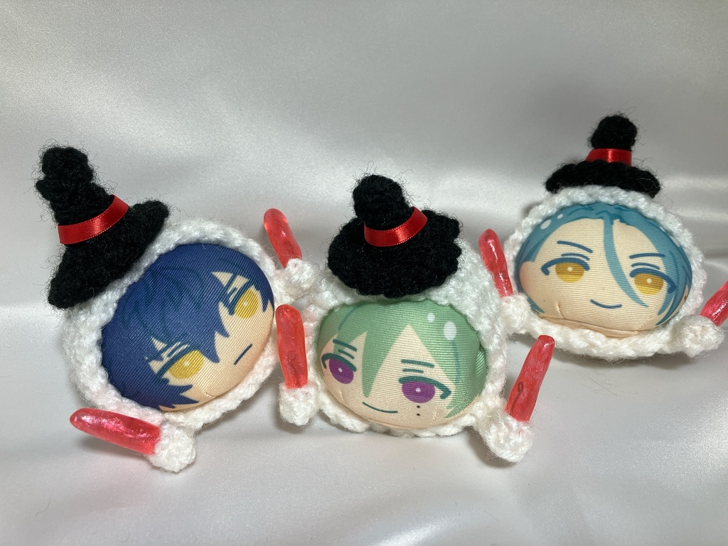 ライブで成仏するおばけ　ペンライトが振れるおまんじゅう着ぐるみ