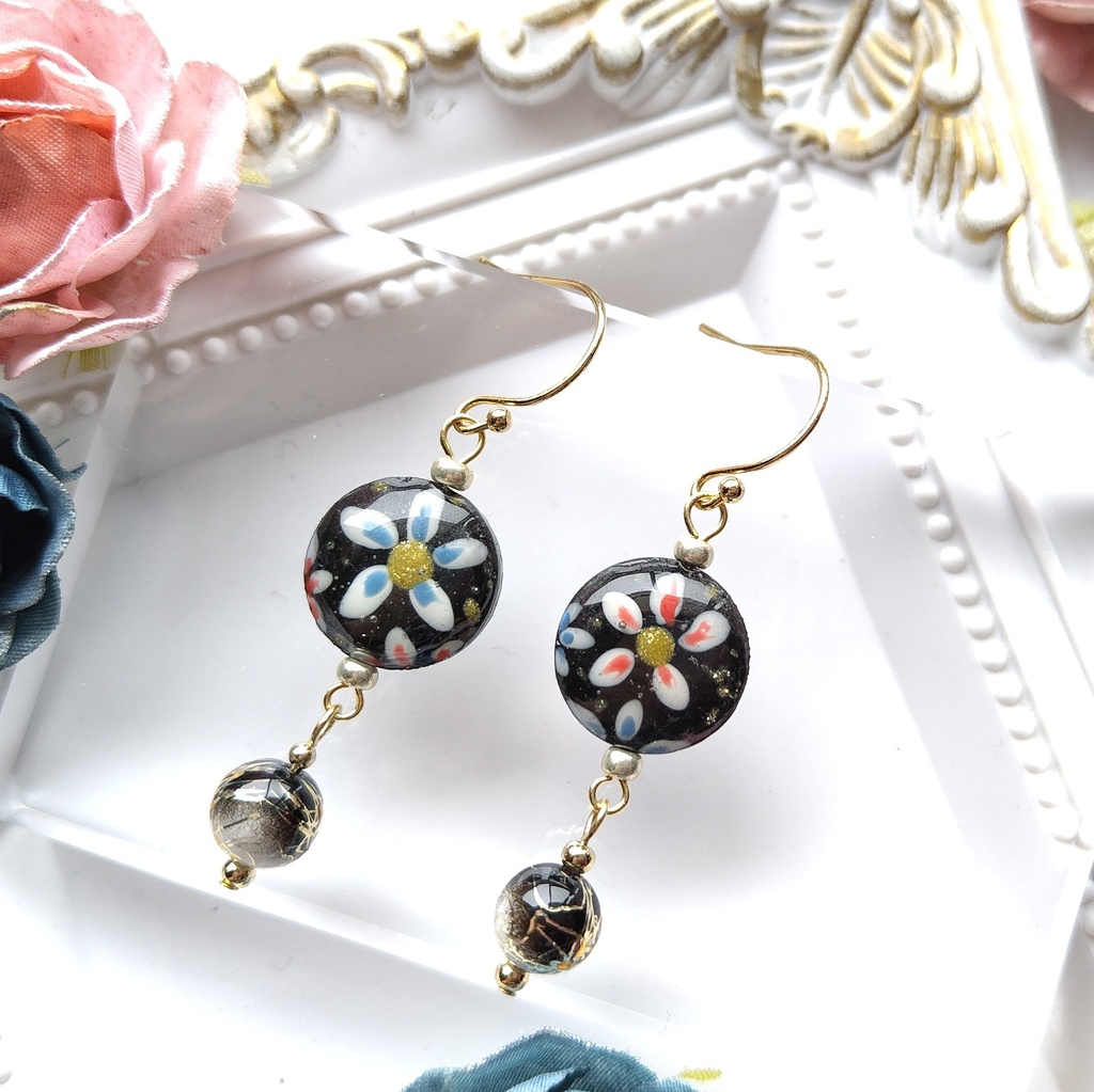 【1点限】花柄ピアス